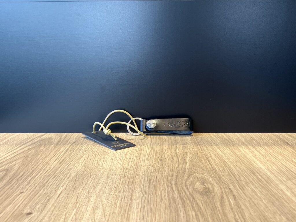 LEATHER KEYRING