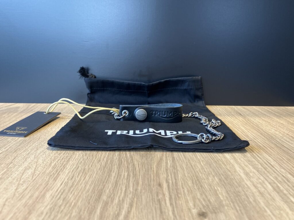 CHAIN LANYARD